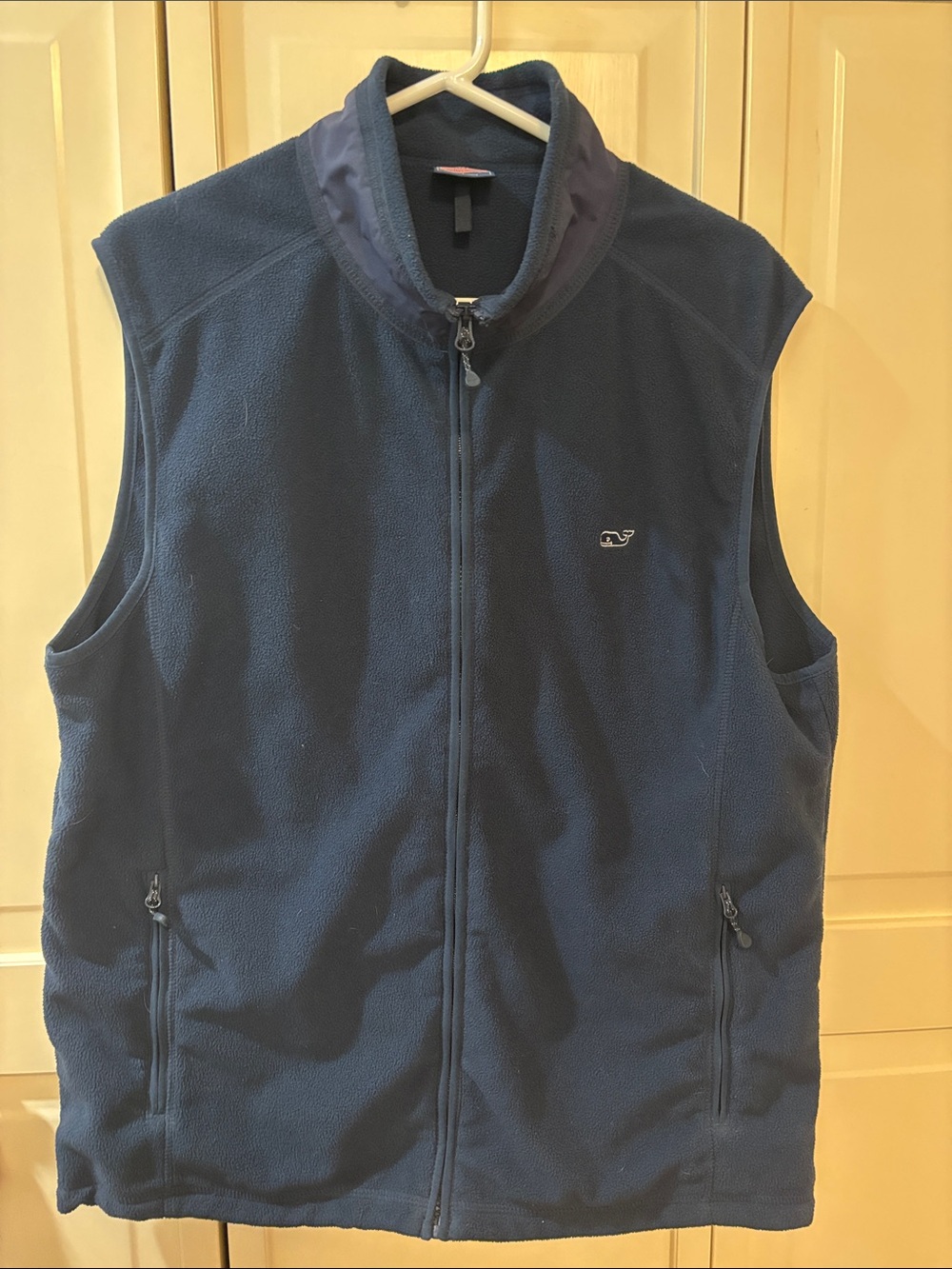 Men’s Vineyard Vines Navy Fleece Zip-Up Vest Size L